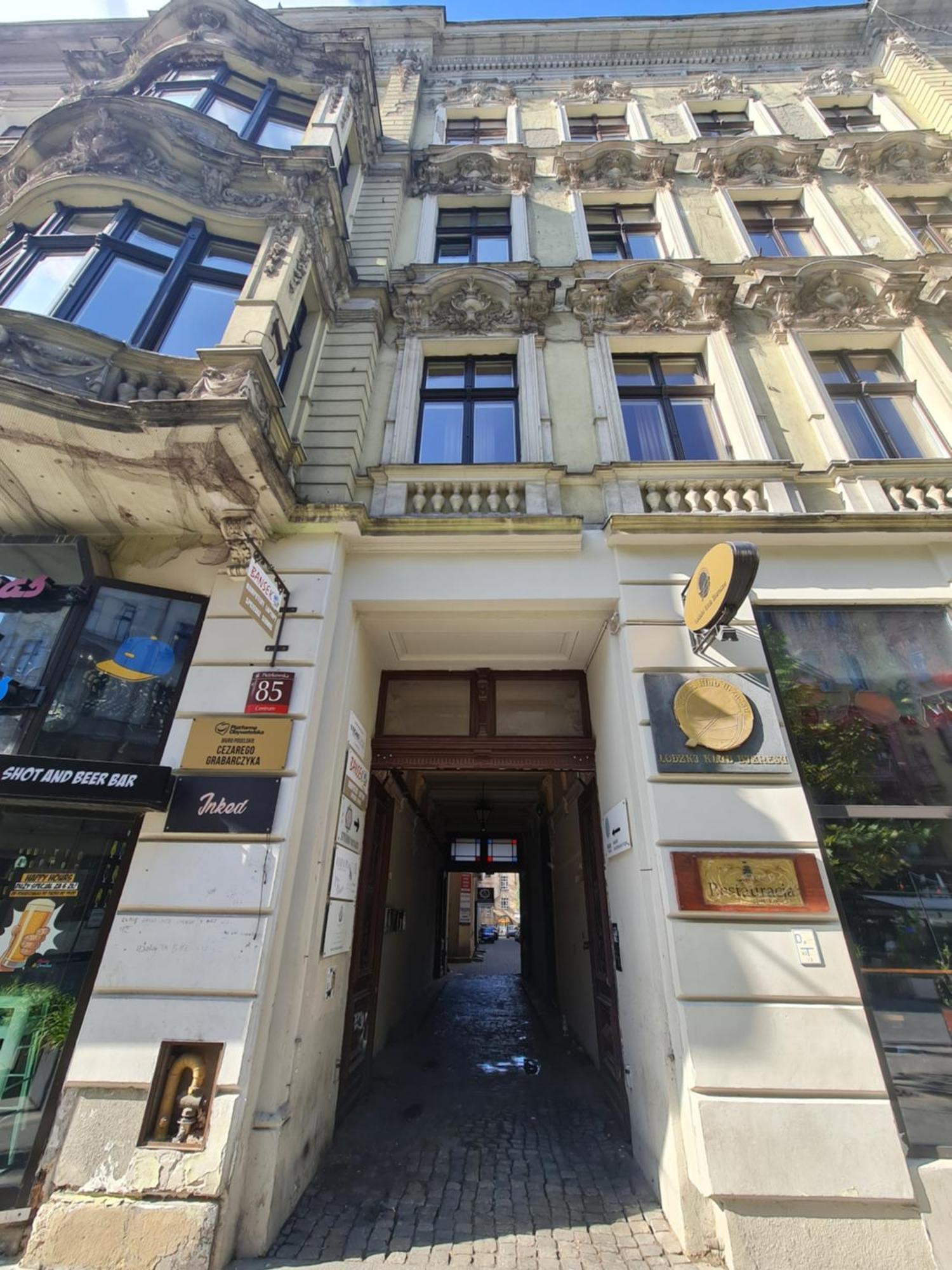 Apartment In The Strict City Centre Łódź Kültér fotó
