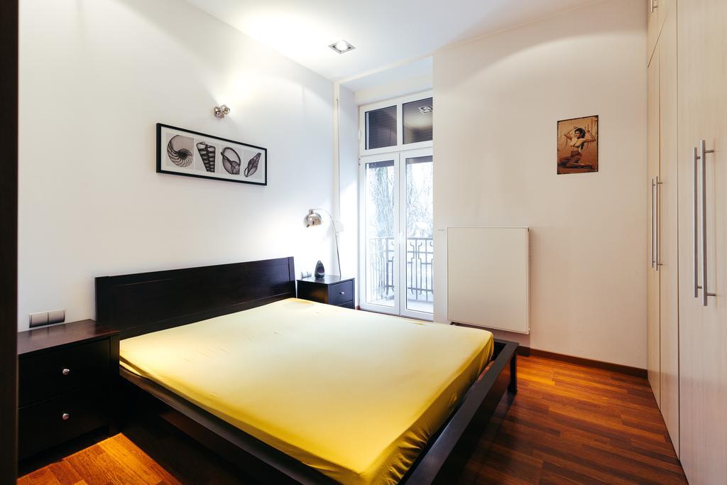 Apartment In The Strict City Centre Łódź Kültér fotó